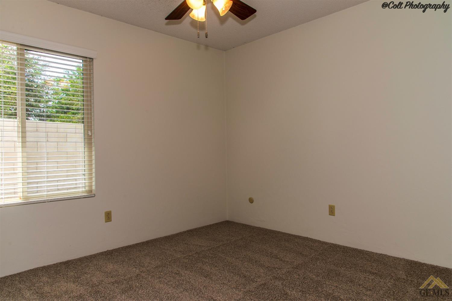 2401 Silver Dr, Bakersfield, CA 93306 photo 22