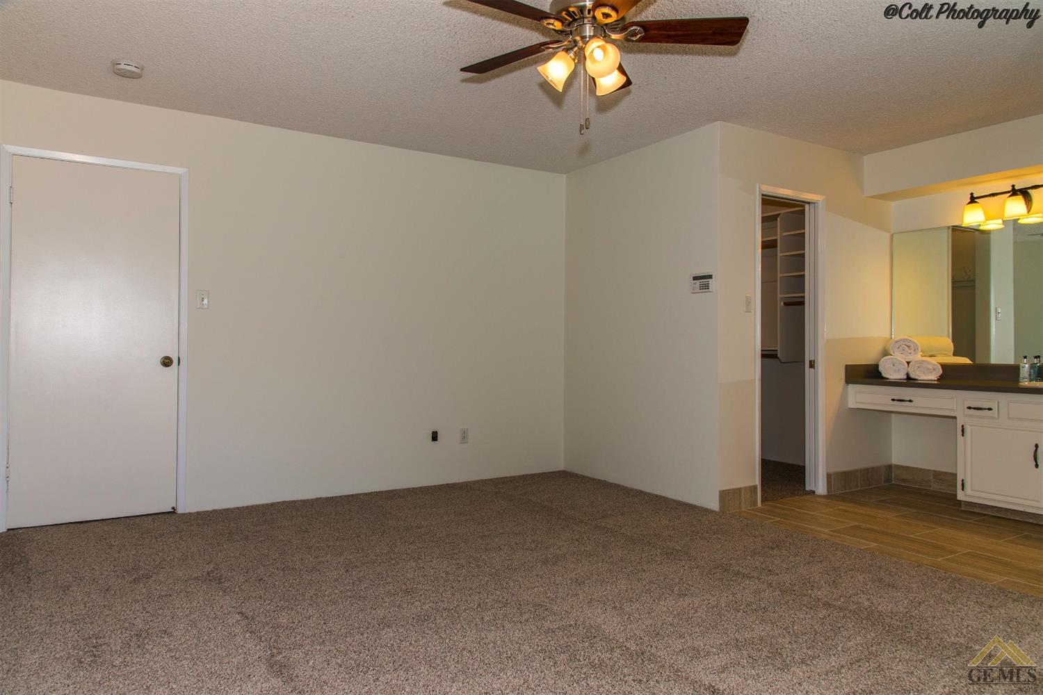2401 Silver Dr, Bakersfield, CA 93306 photo 31