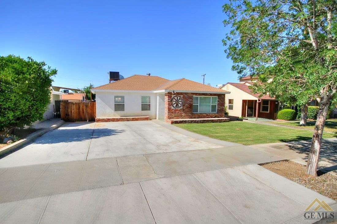 212 E Lucard St, Taft, CA 93268 photo 2