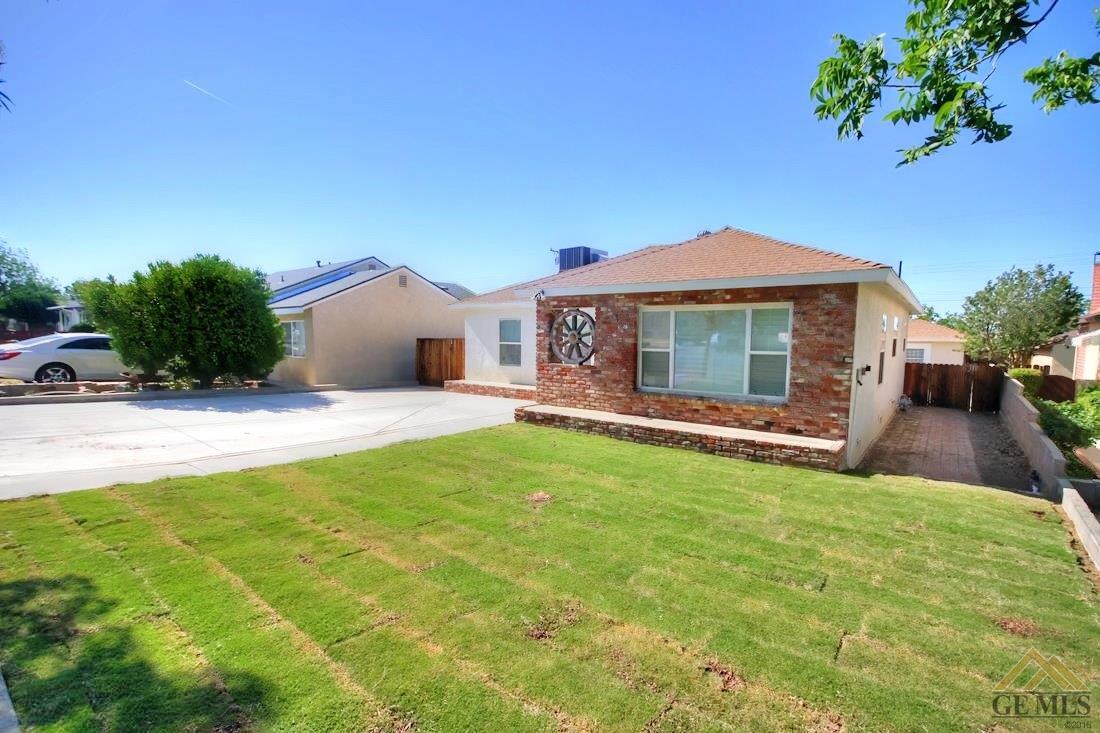 212 E Lucard St, Taft, CA 93268 photo 3