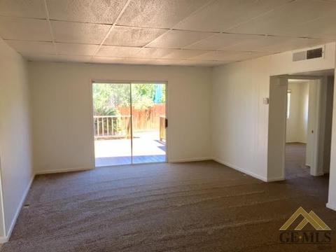 246 Palm Ave, Wasco, CA 93280 photo 4