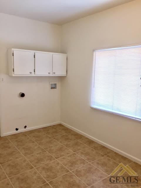 246 Palm Ave, Wasco, CA 93280 photo 7