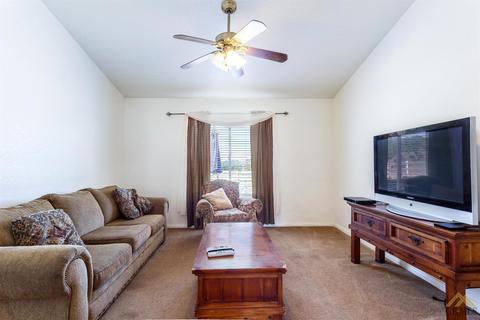18041 Bowie St, Tehachapi, CA 93561 photo 8