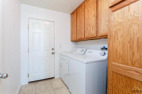 18041 Bowie St, Tehachapi, CA 93561 photo 18