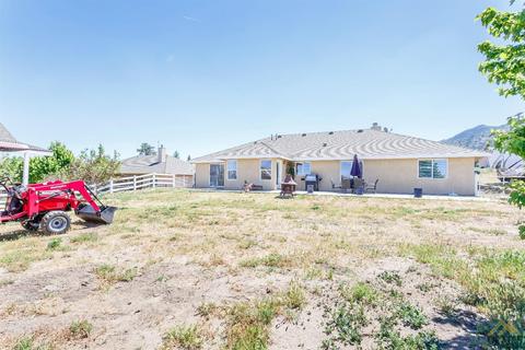 18041 Bowie St, Tehachapi, CA 93561 photo 28
