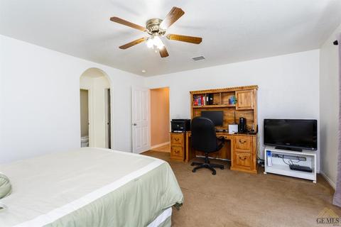 18041 Bowie St, Tehachapi, CA 93561 photo 14