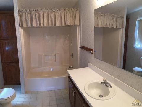 123 10th St #101, Taft, CA 93268 photo 7