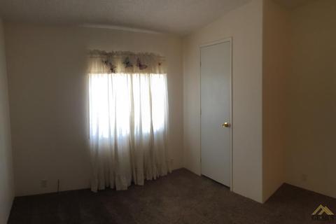 123 10th St #101, Taft, CA 93268 photo 8