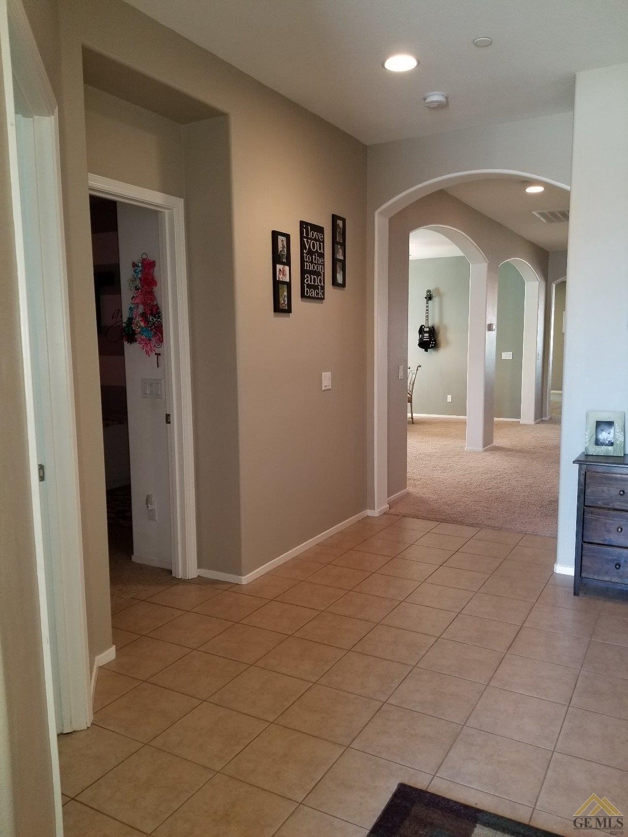 4806 Basque St, Bakersfield, CA 93313 photo 8