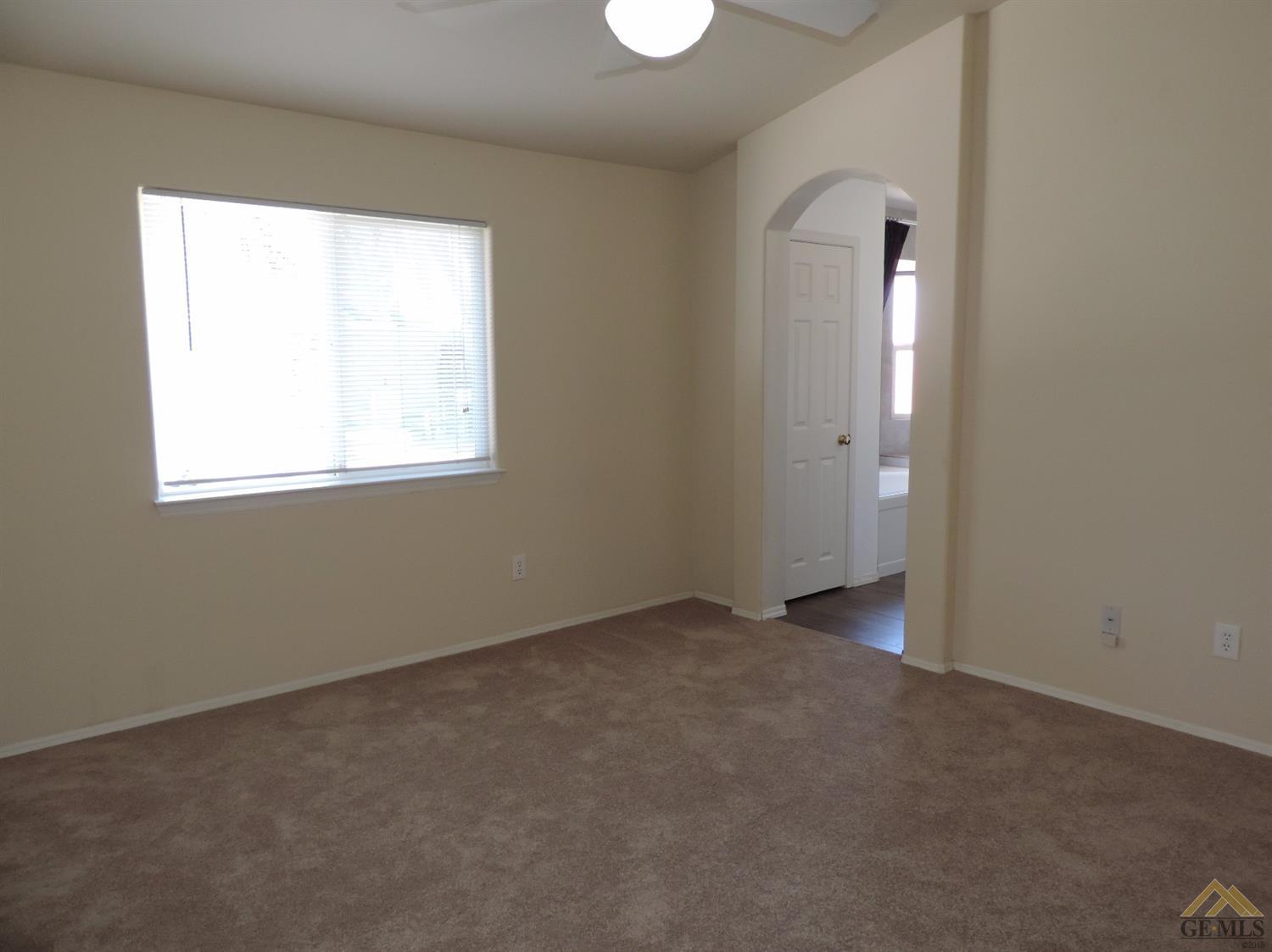 11618 Cotner Ave, Bakersfield, CA 93312 photo 13
