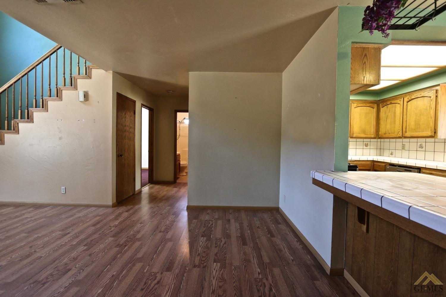 24180 San Juan Dr, Tehachapi, CA 93561 photo 9