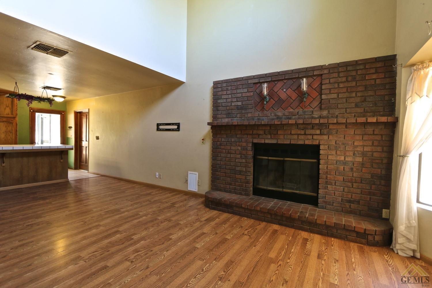 24180 San Juan Dr, Tehachapi, CA 93561 photo 7