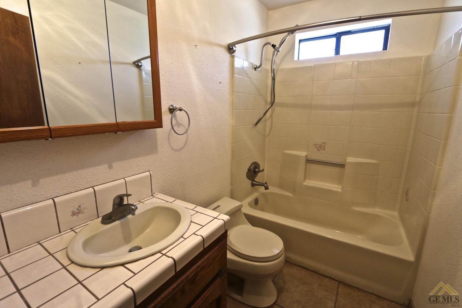 24180 San Juan Dr, Tehachapi, CA 93561 photo 17