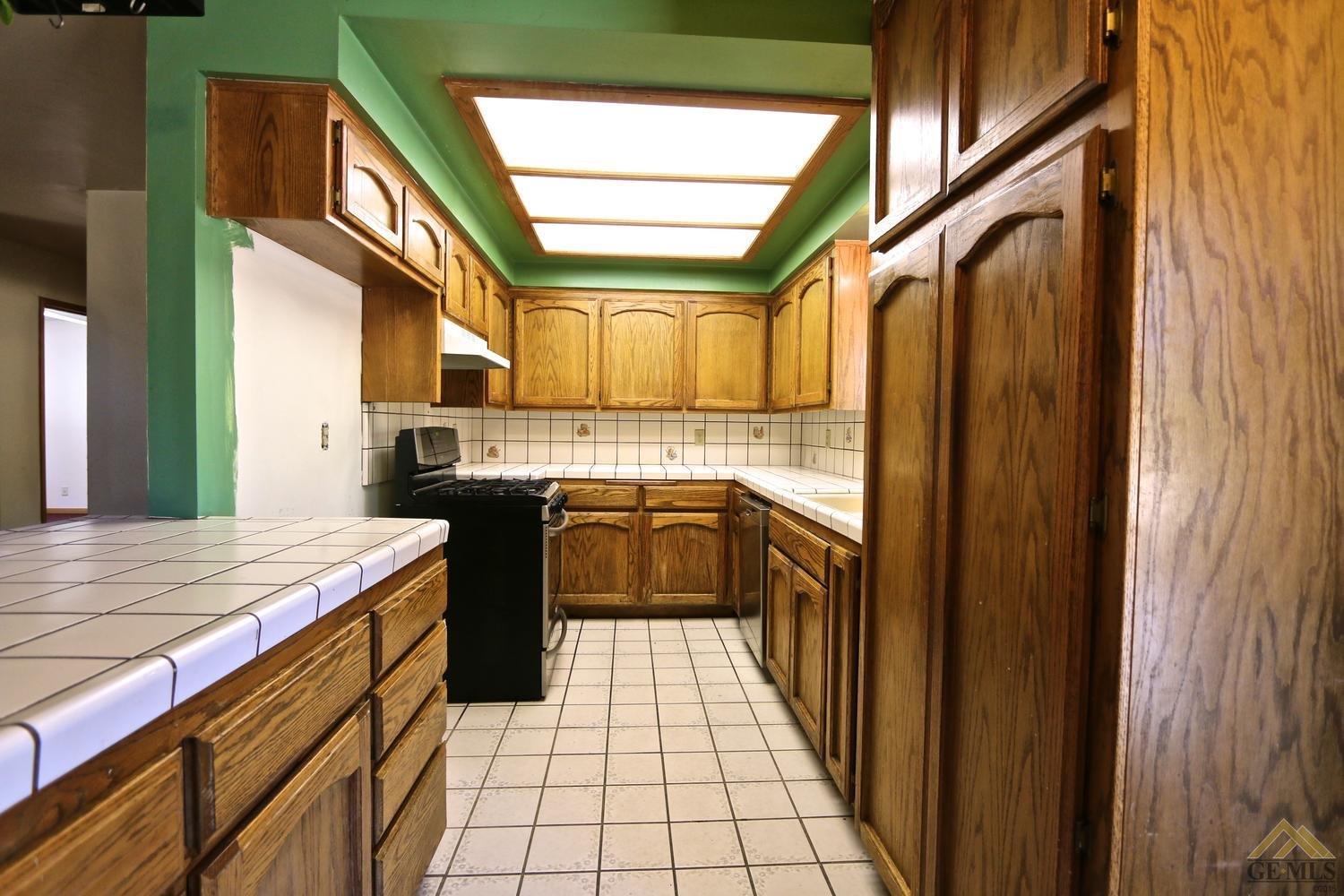 24180 San Juan Dr, Tehachapi, CA 93561 photo 10