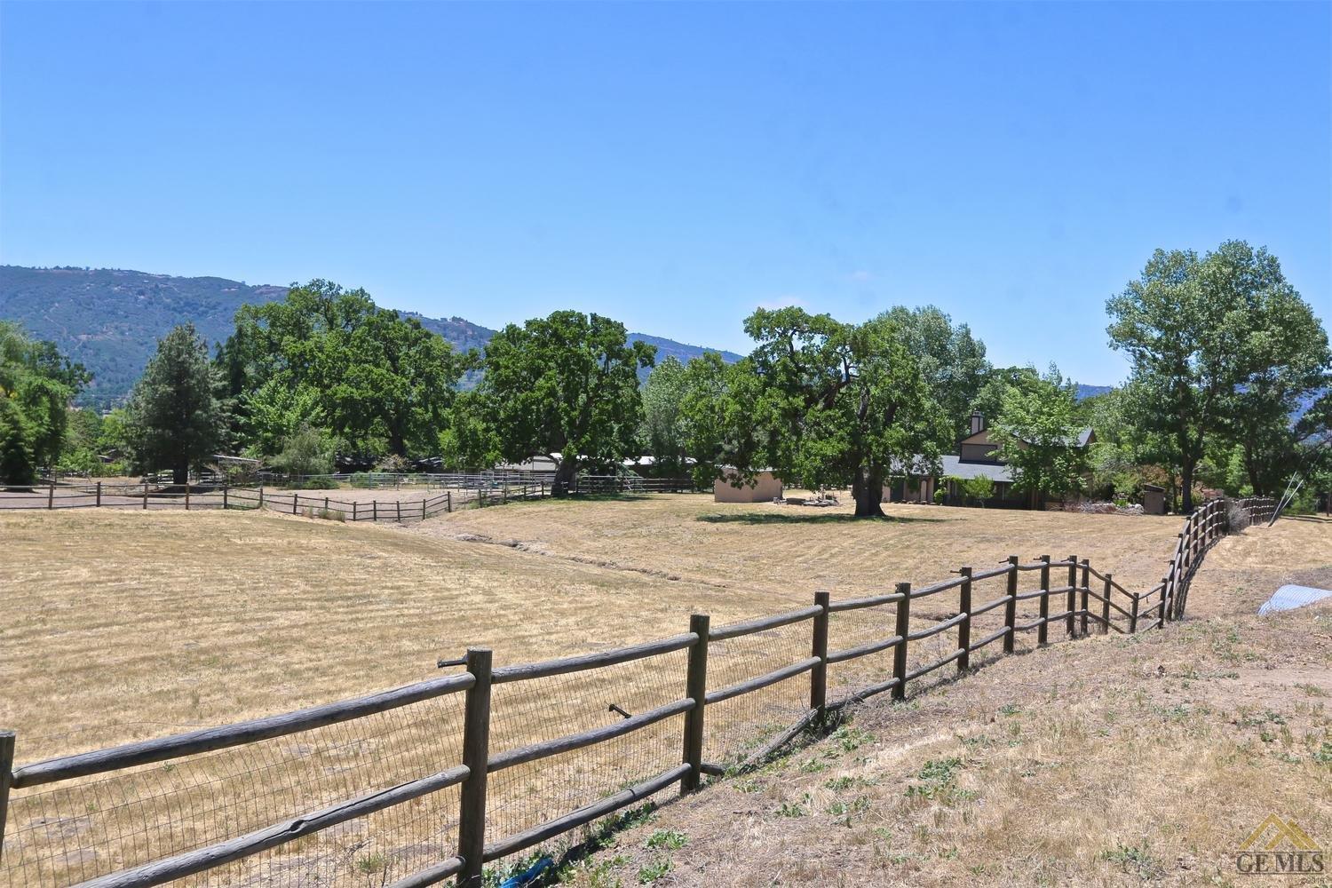 24180 San Juan Dr, Tehachapi, CA 93561 photo 35