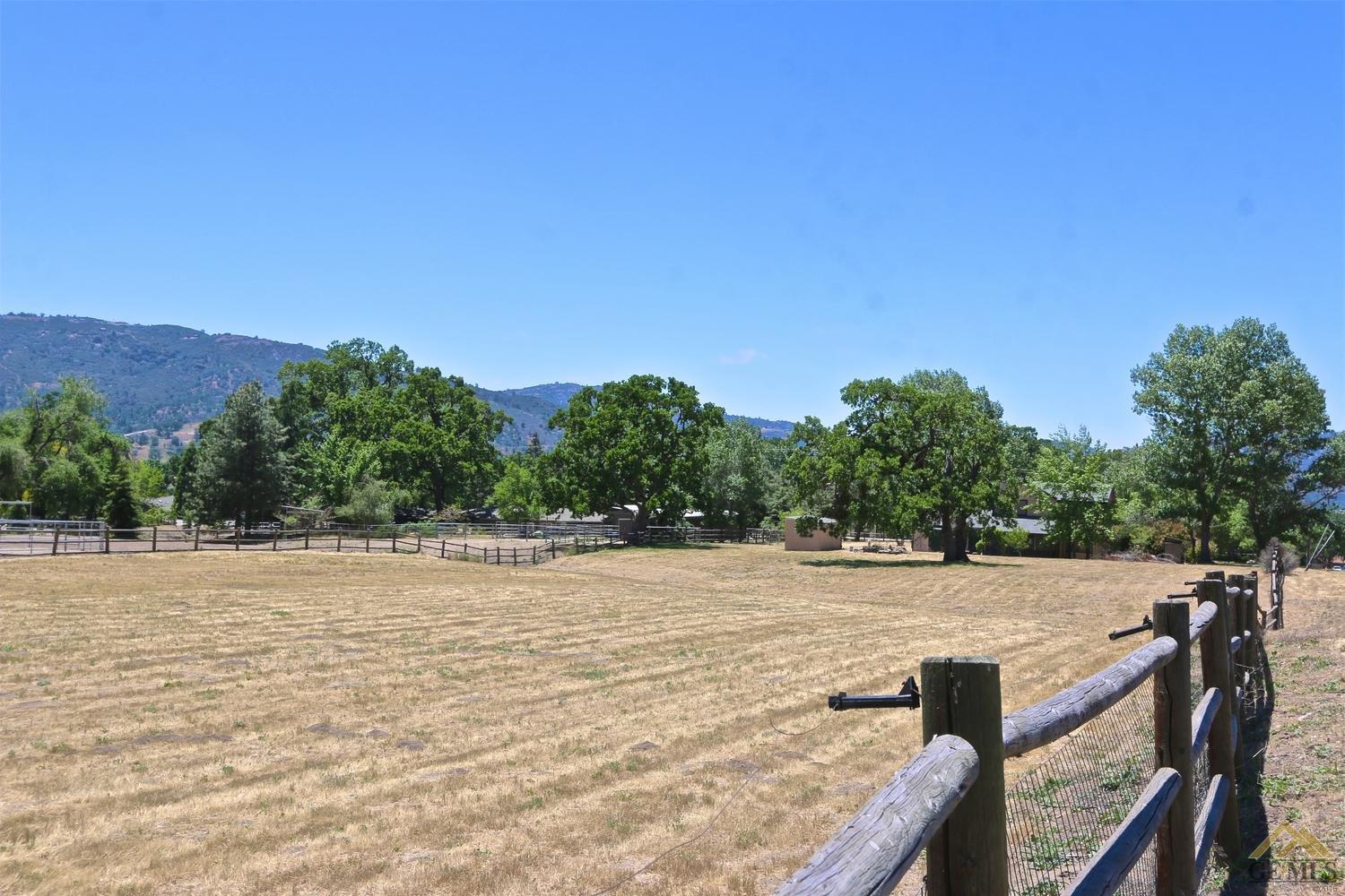 24180 San Juan Dr, Tehachapi, CA 93561 photo 34