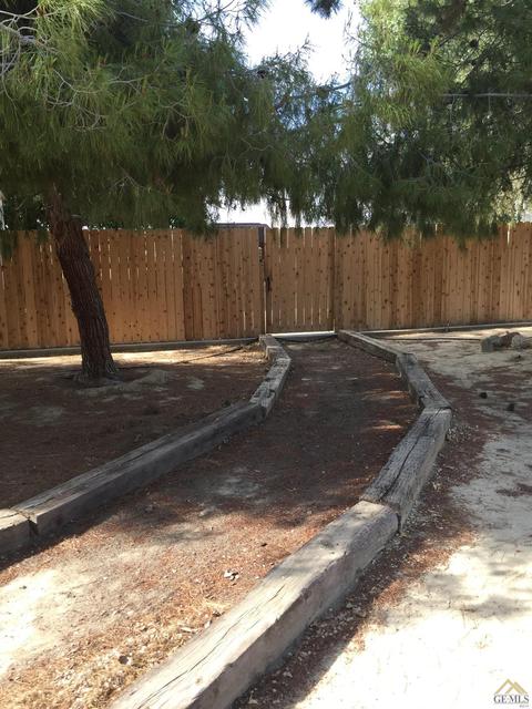 28150 Chaparral Ave, Taft, CA 93268 photo 4