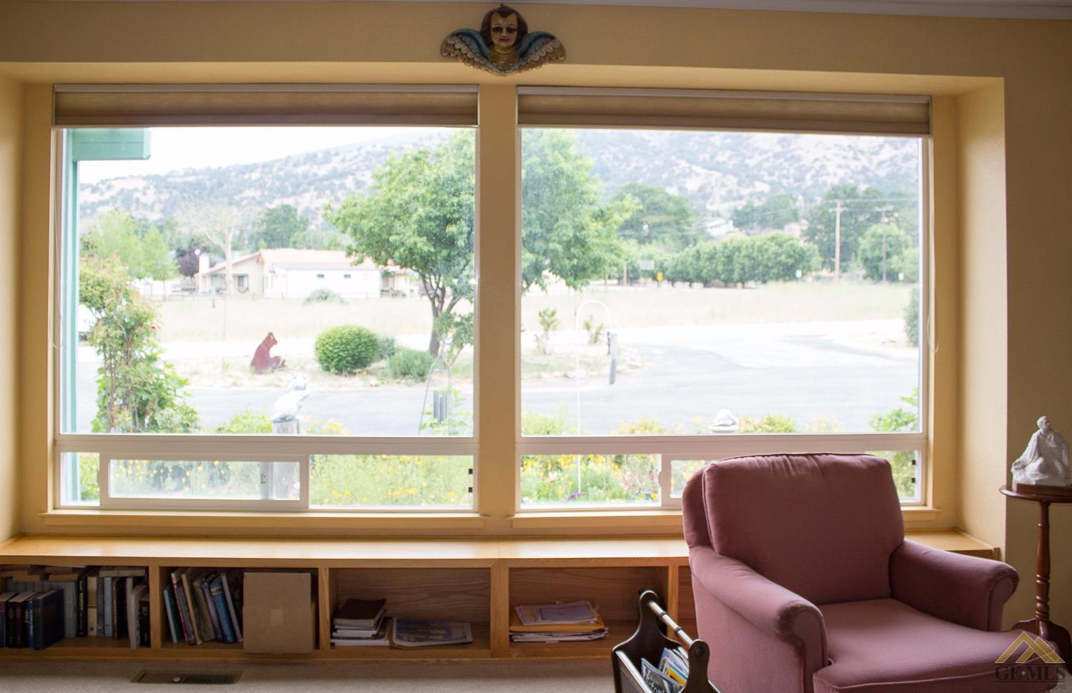 23921 San Juan Dr, Tehachapi, CA 93561 photo 8