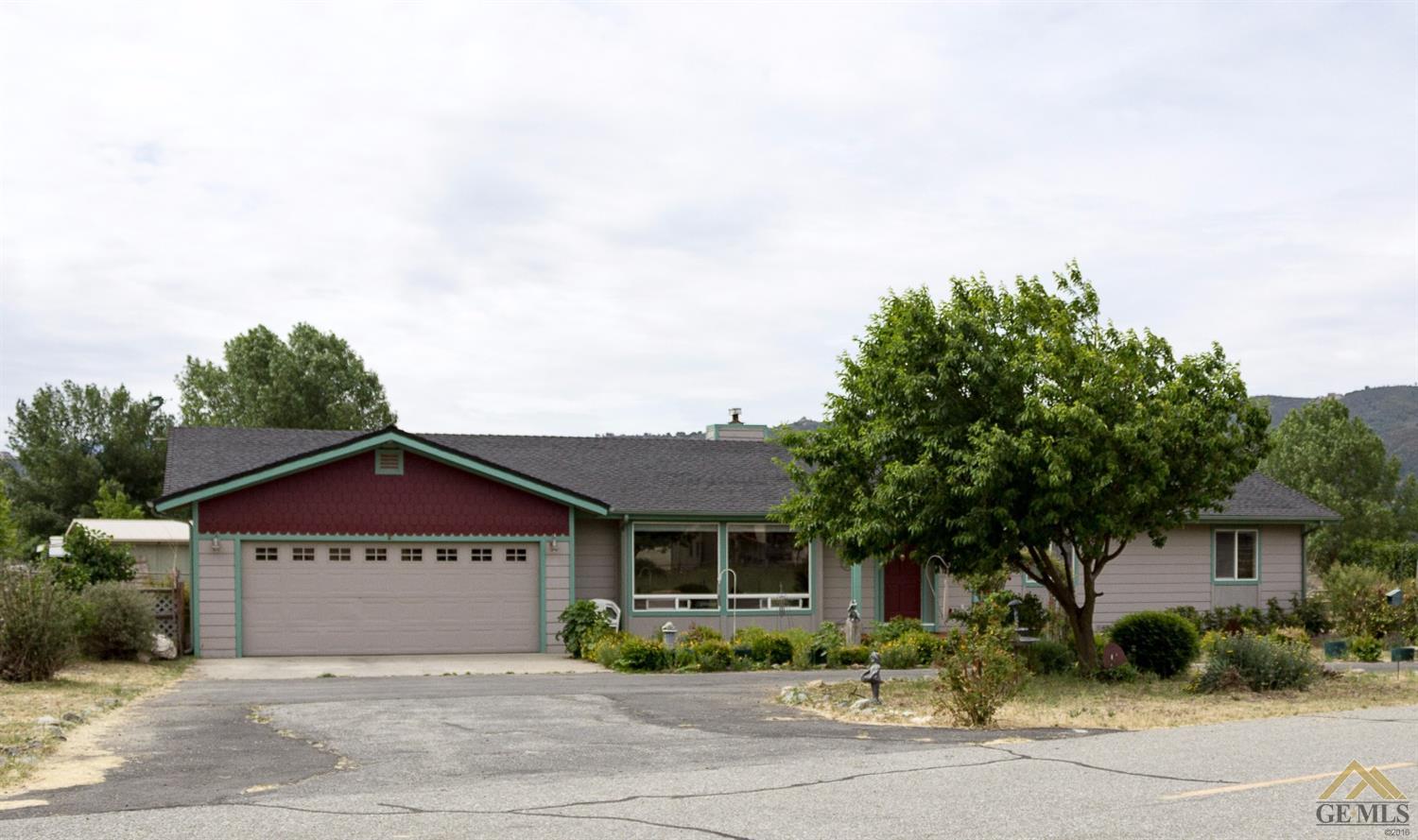 23921 San Juan Dr, Tehachapi, CA 93561 photo 1
