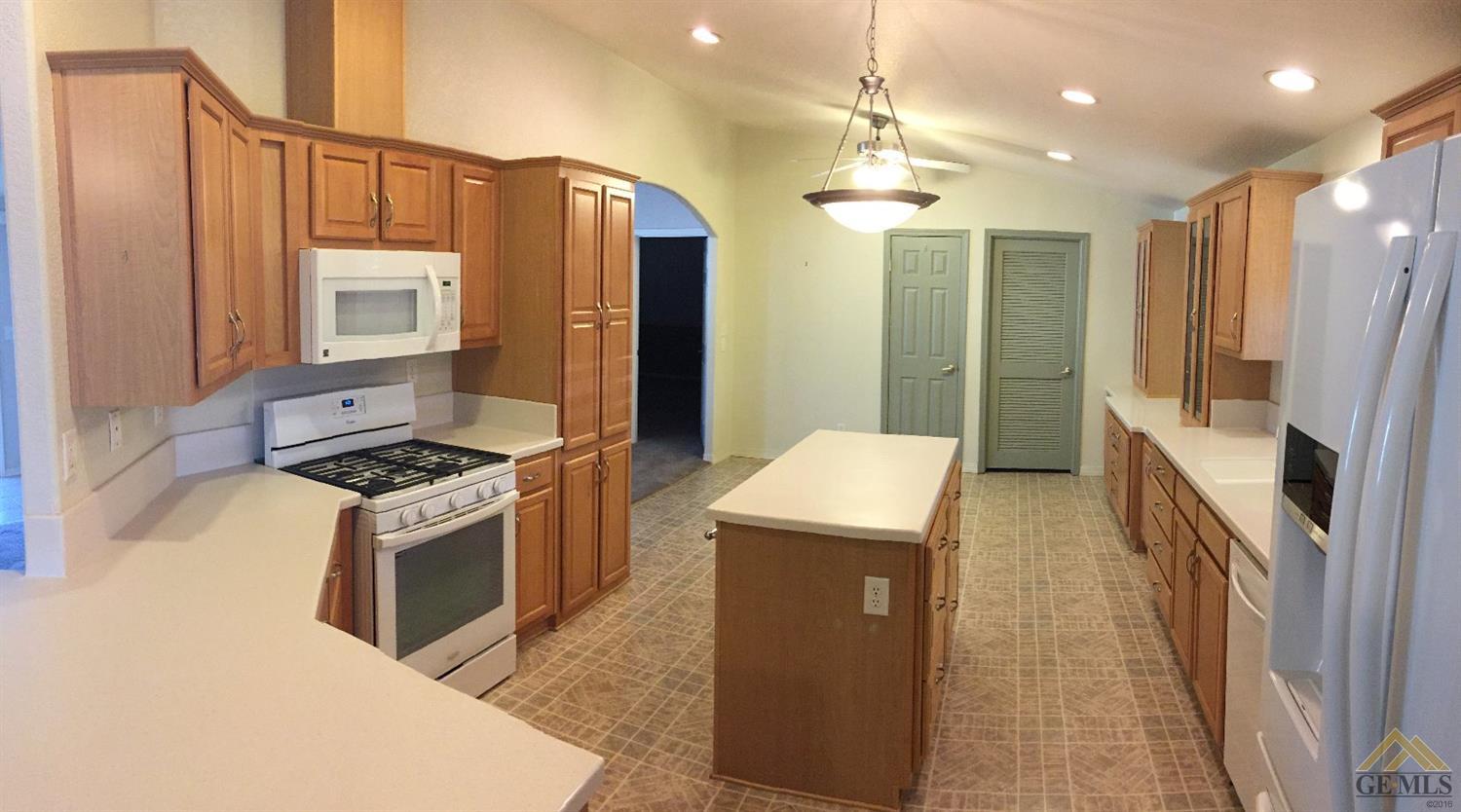123 10th St #84, Taft, CA 93268 photo 12