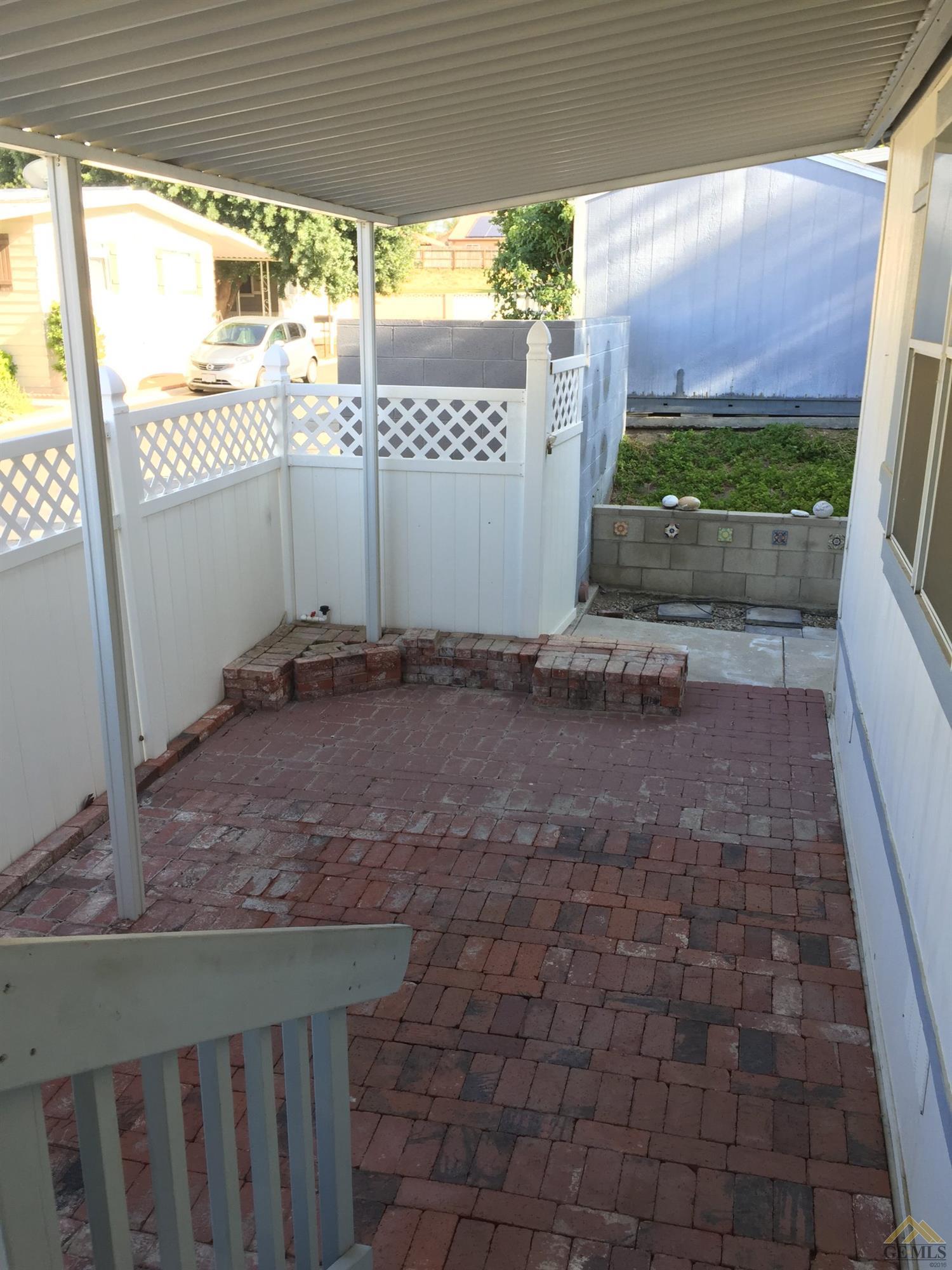 123 10th St #84, Taft, CA 93268 photo 5