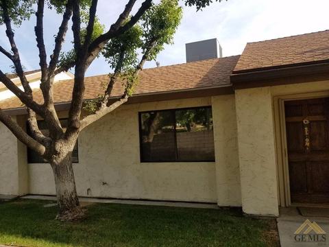 321 S 10th St, Taft, CA 93268 photo 2