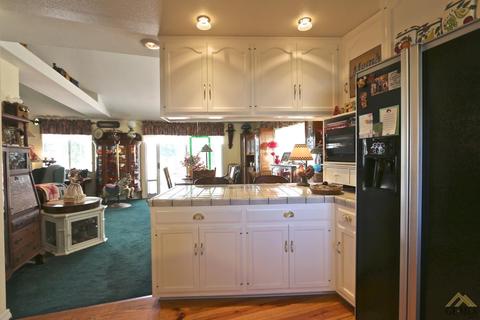 28301 Braeburn Pl, Tehachapi, CA 93561 photo 12