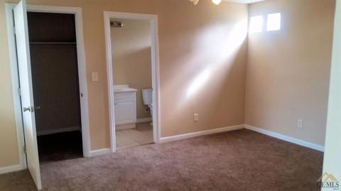 6512 Pine View Dr, Bakersfield, CA 93307 photo 8
