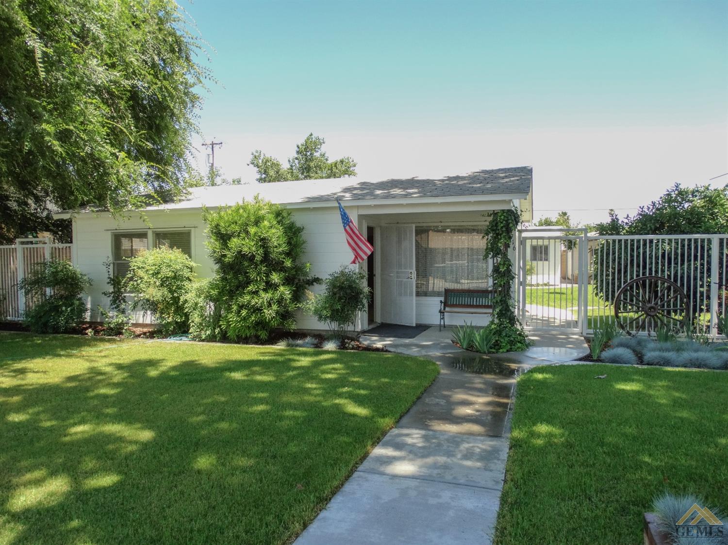 716 Maple Ave, Wasco, CA 93280 photo 1