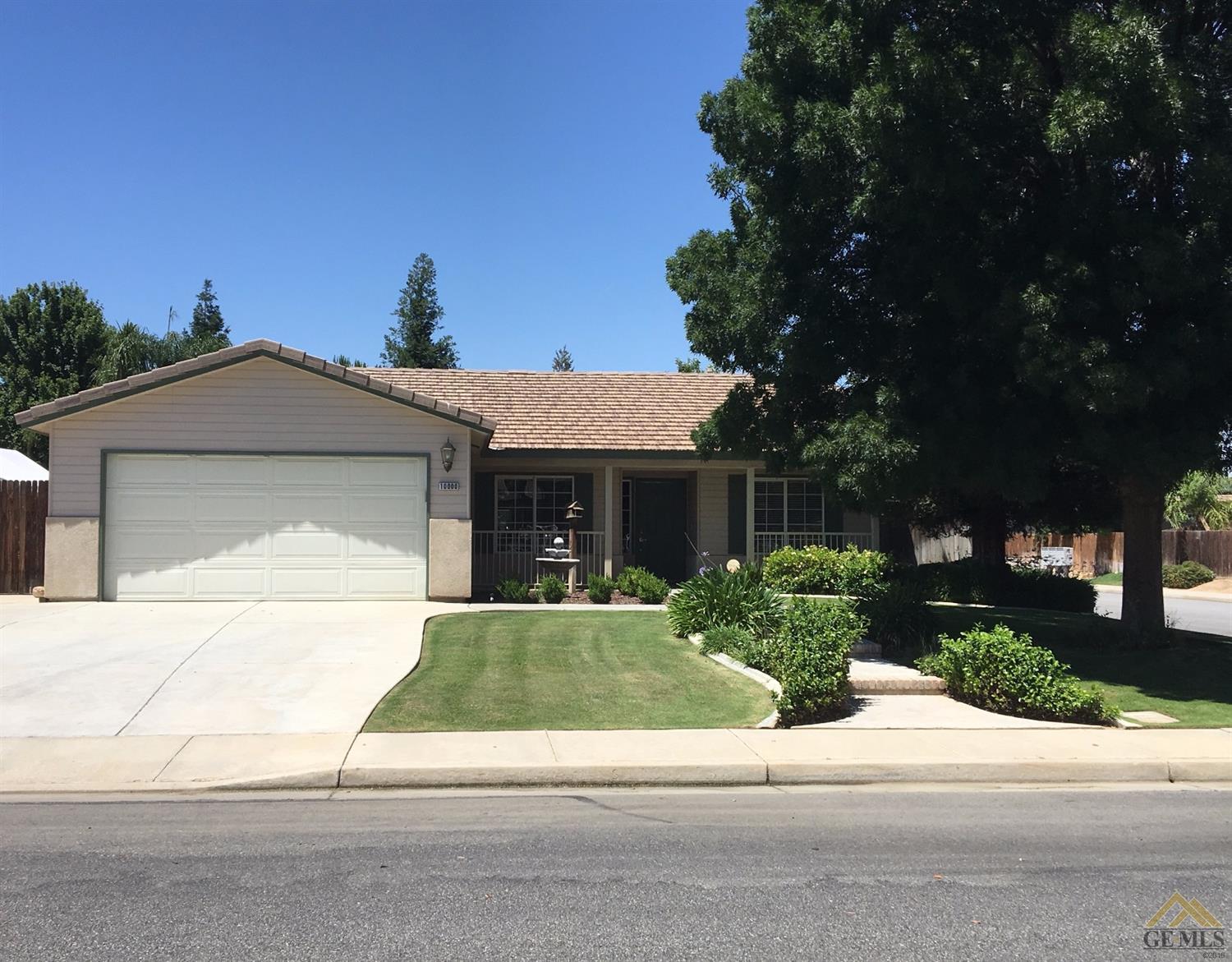10000 Jersey Bounce Dr, Bakersfield, CA 93312 photo 1