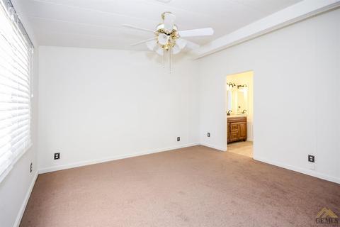 708 Willow Dr, Bakersfield, CA 93308 photo 18