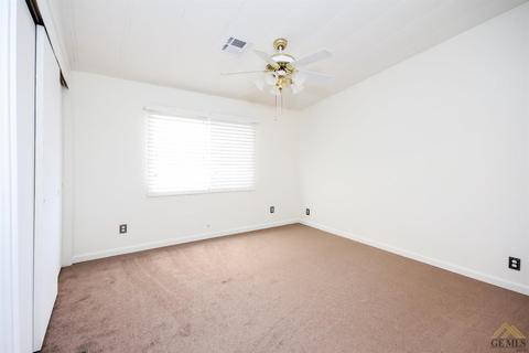 708 Willow Dr, Bakersfield, CA 93308 photo 17