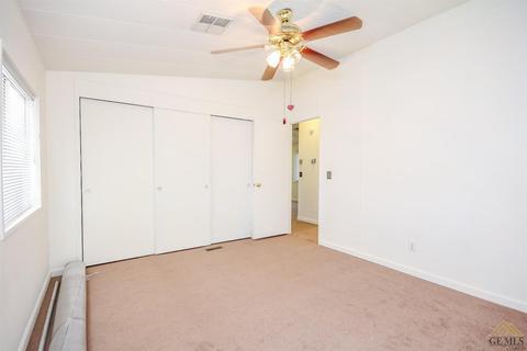 708 Willow Dr, Bakersfield, CA 93308 photo 14