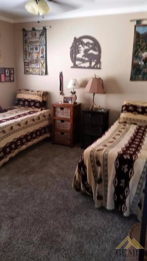 29601 Poso Ct, Tehachapi, CA 93561 photo 13