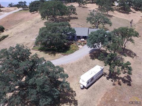 29601 Poso Ct, Tehachapi, CA 93561 photo 1