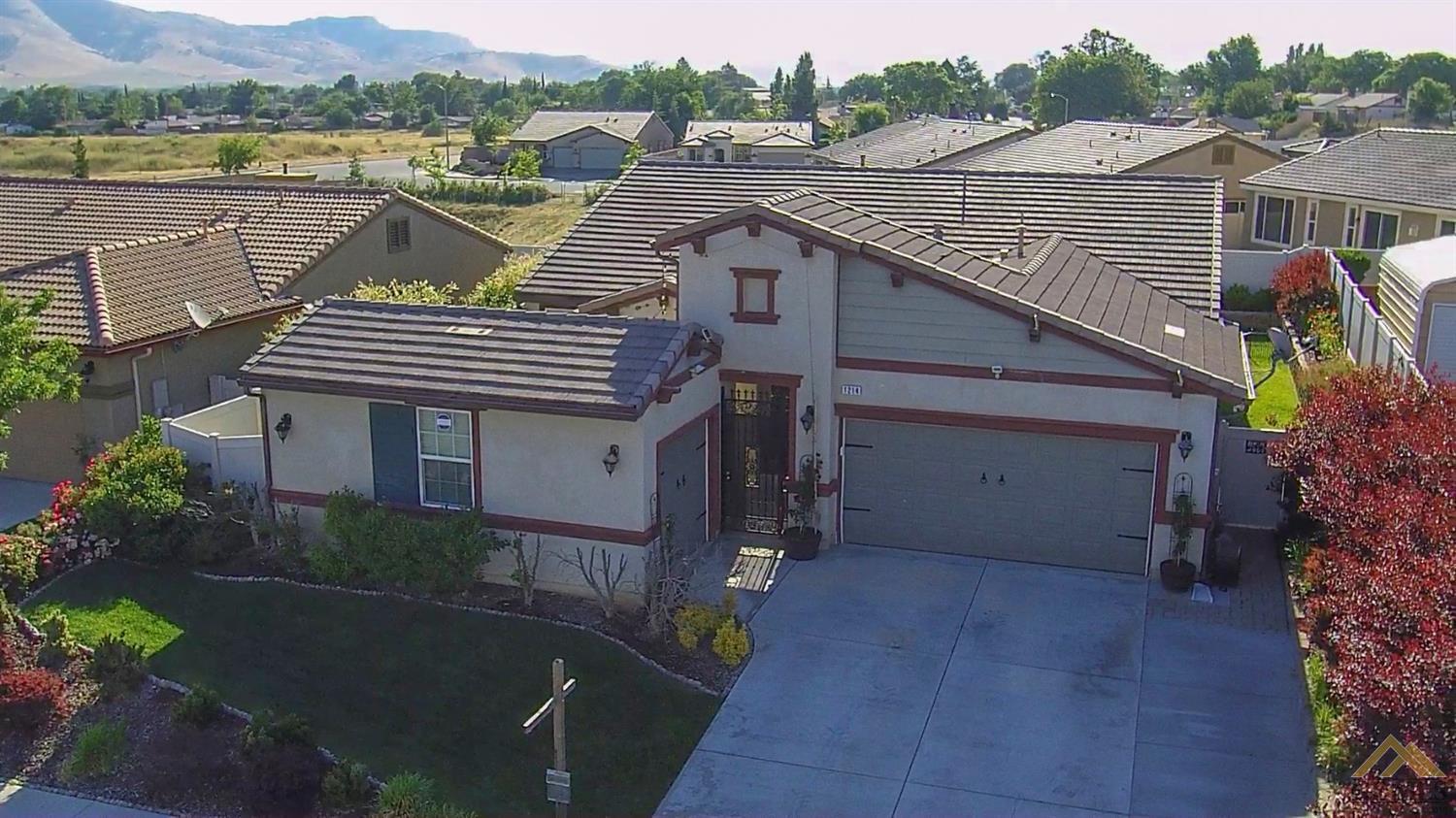 1214 Contrada Ln, Tehachapi, CA 93561 photo 1