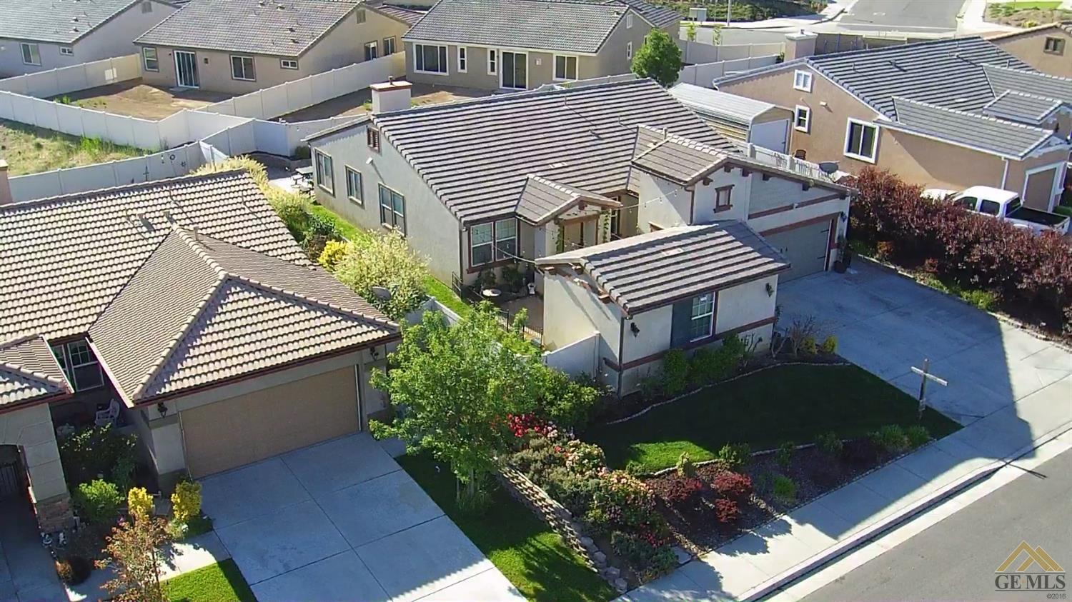 1214 Contrada Ln, Tehachapi, CA 93561 photo 4