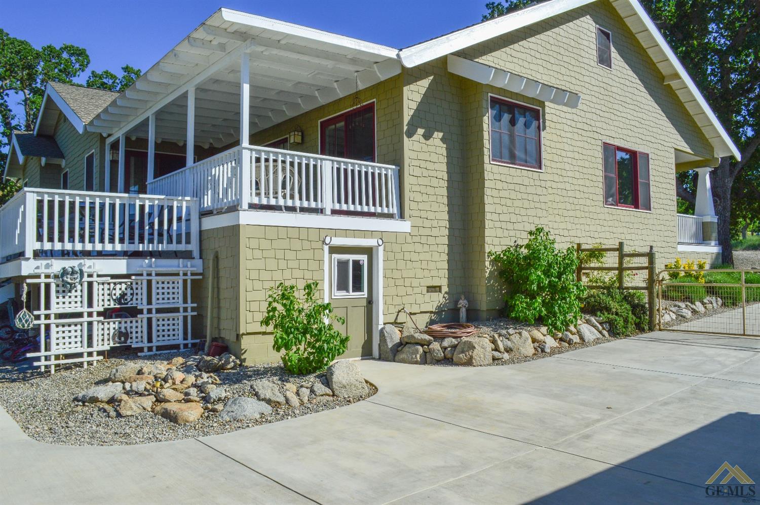 27840 Preakness Dr, Tehachapi, CA 93561 photo 2