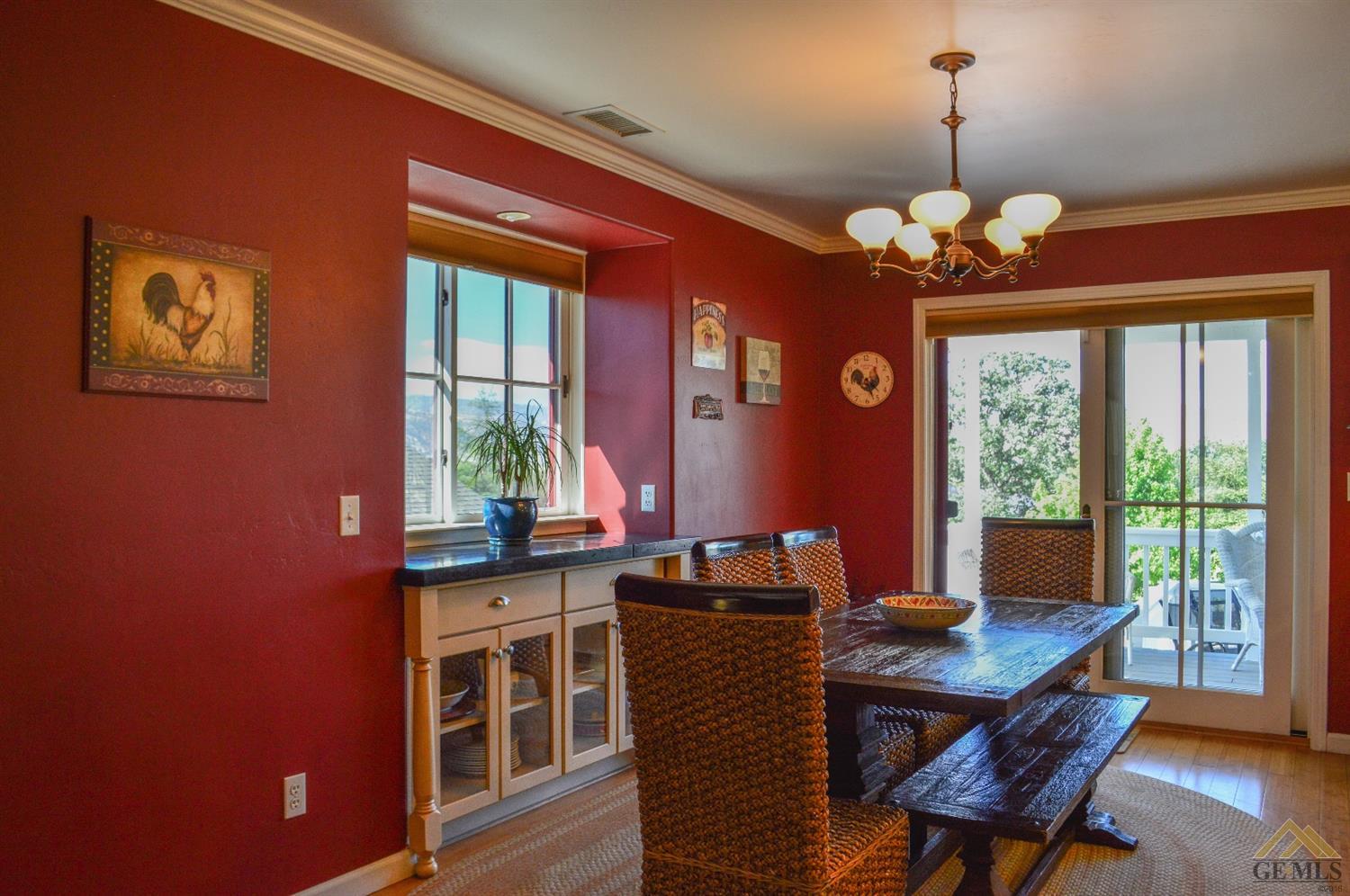 27840 Preakness Dr, Tehachapi, CA 93561 photo 8
