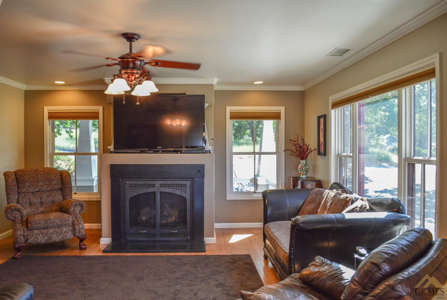 27840 Preakness Dr, Tehachapi, CA 93561 photo 4