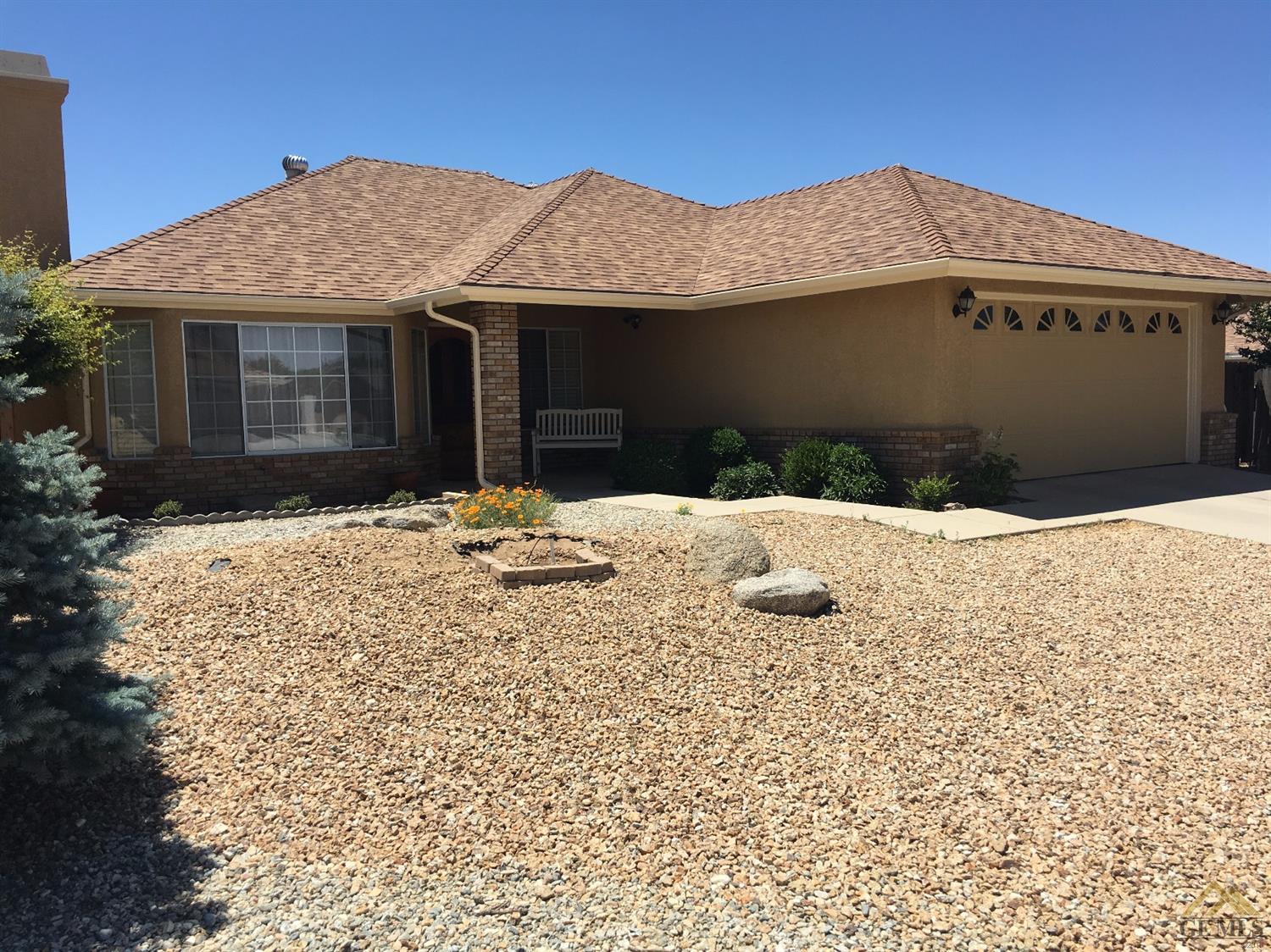 1197 Hickory Ave, Tehachapi, CA 93561 photo 1