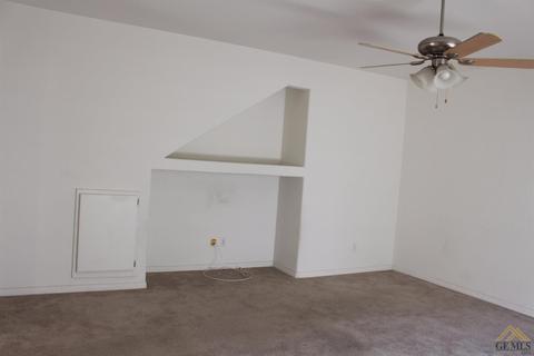 2104 Boyington Way, Bakersfield, CA 93301 photo 4