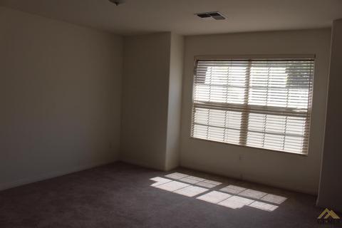 2104 Boyington Way, Bakersfield, CA 93301 photo 17