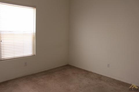 2104 Boyington Way, Bakersfield, CA 93301 photo 10