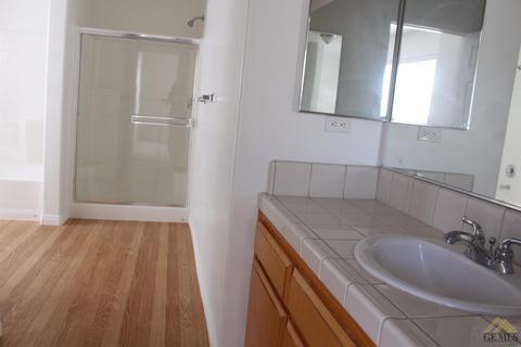 2104 Boyington Way, Bakersfield, CA 93301 photo 20