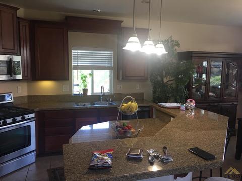 2806 Rising Mist Ln, Bakersfield, CA 93313 photo 7