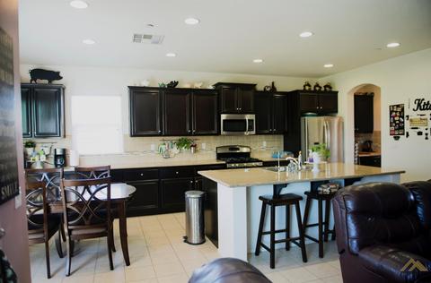 4611 Basque St, Bakersfield, CA 93313 photo 7