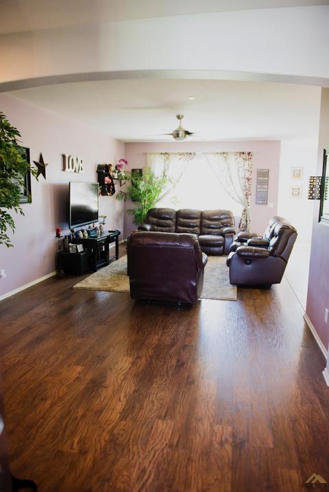 4611 Basque St, Bakersfield, CA 93313 photo 5