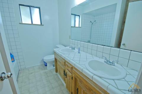 4400 Thatch Ave, Bakersfield, CA 93313 photo 9
