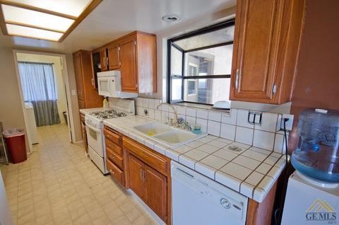 4400 Thatch Ave, Bakersfield, CA 93313 photo 6